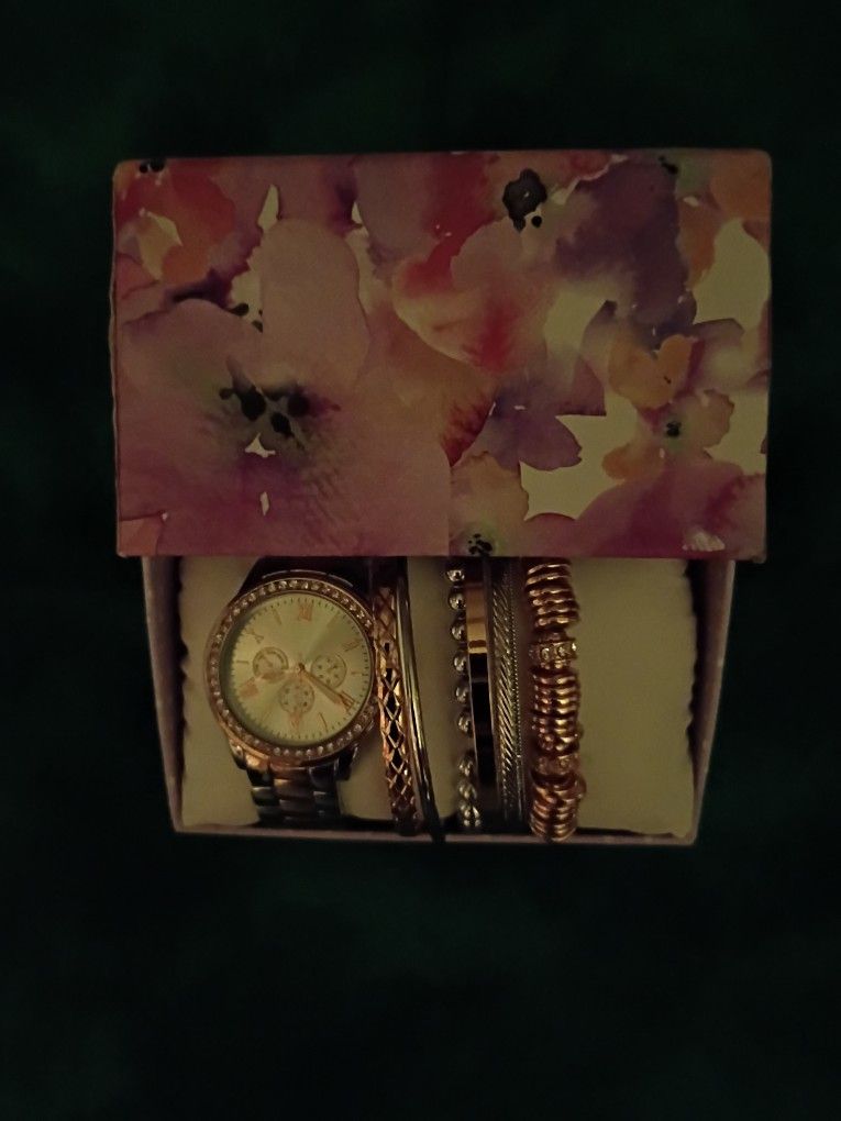 Watch & Bracelet Set