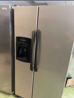 Amana Side by Side Refrigerator