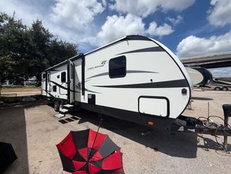 NO CREDIT CHECK !! 3,400 DOWN !! Open Range Ultra Lite Travel Trailer