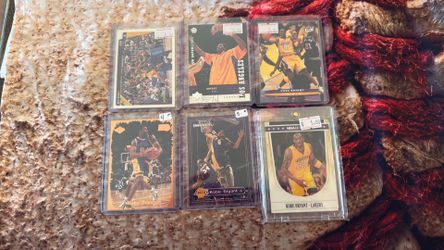 KOBE BRYANT CARD LOT