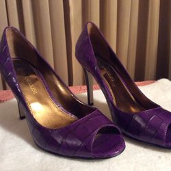 Enzo Angio Merrymann Faux Croc Purple , Size 6M,  4” Heel.  New.