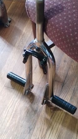 99 GT performer/pro / vertigo Forks,pegs,brake those are threadless and clean chrome comes with everything pictured