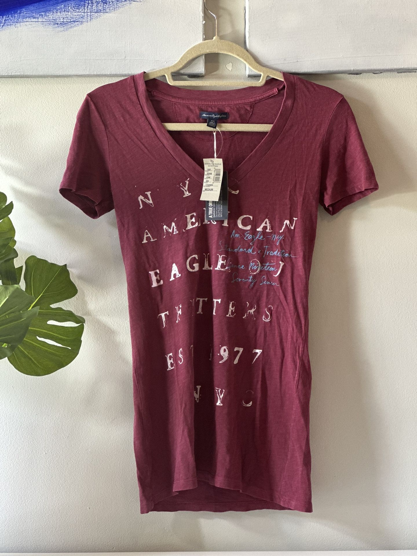 NWT Maroon American eagle shirt