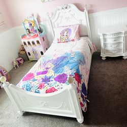Disney Princess Bed
