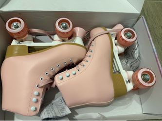Prettyfly roller skates