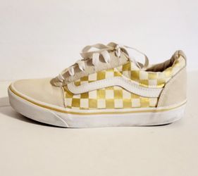 Womans Van's Size 10