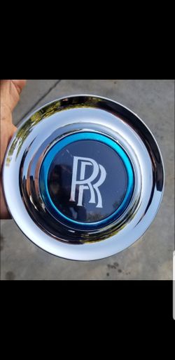 Rolls Royce floating Hub caps