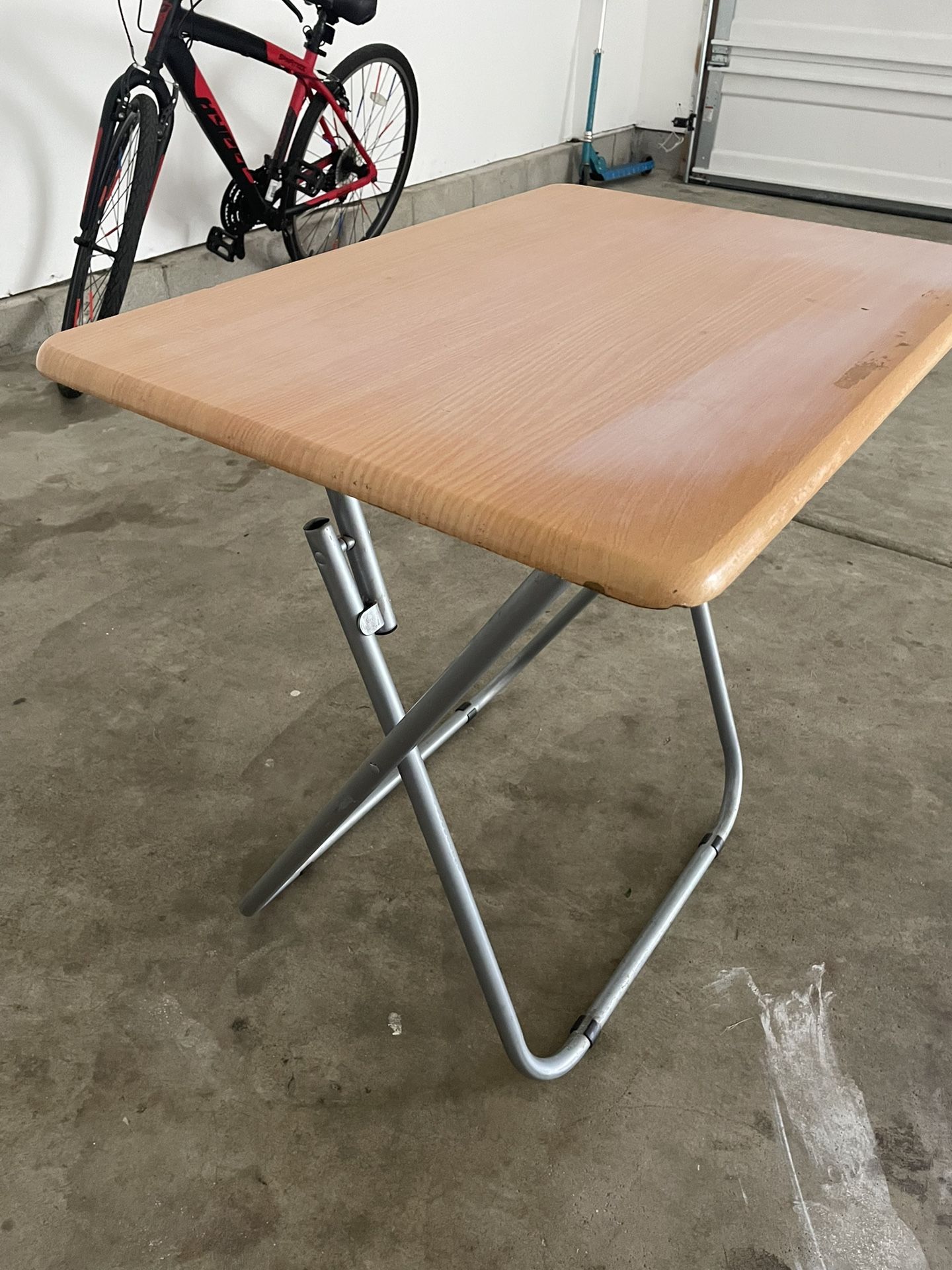 Foldable Desk