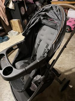 stroller/ car seat