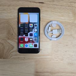 IPHONE 7**32GB***UNLOCK ANY SIM