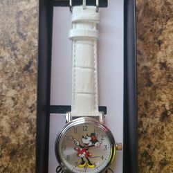 Disney Minnie Mouse Watch, Silver Vintage