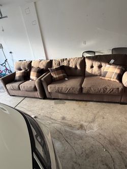 2 piece couch set for sale 700 or best offer