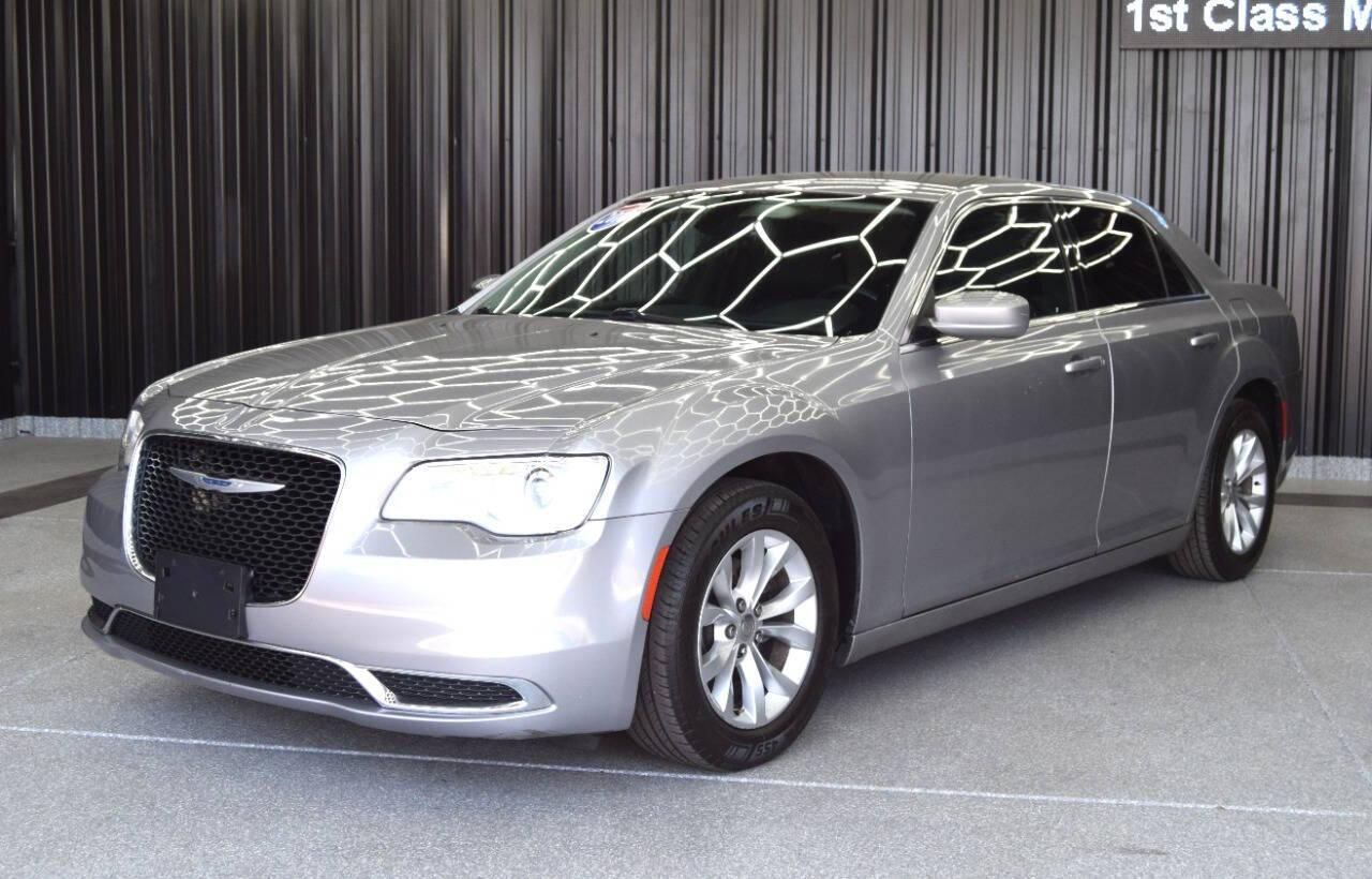 2018 Chrysler 300