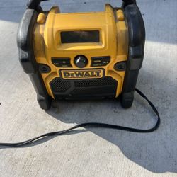 Dewalt Speaker