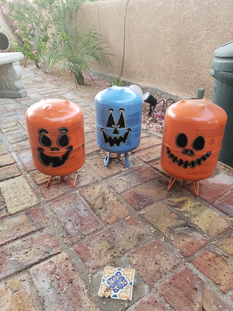 Halloween decor
