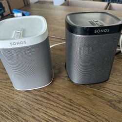 2 Sonos Speakers 
