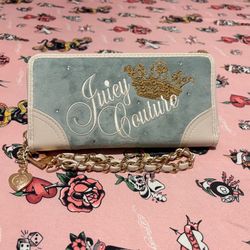 Juicy Couture wallet writslit🩵
