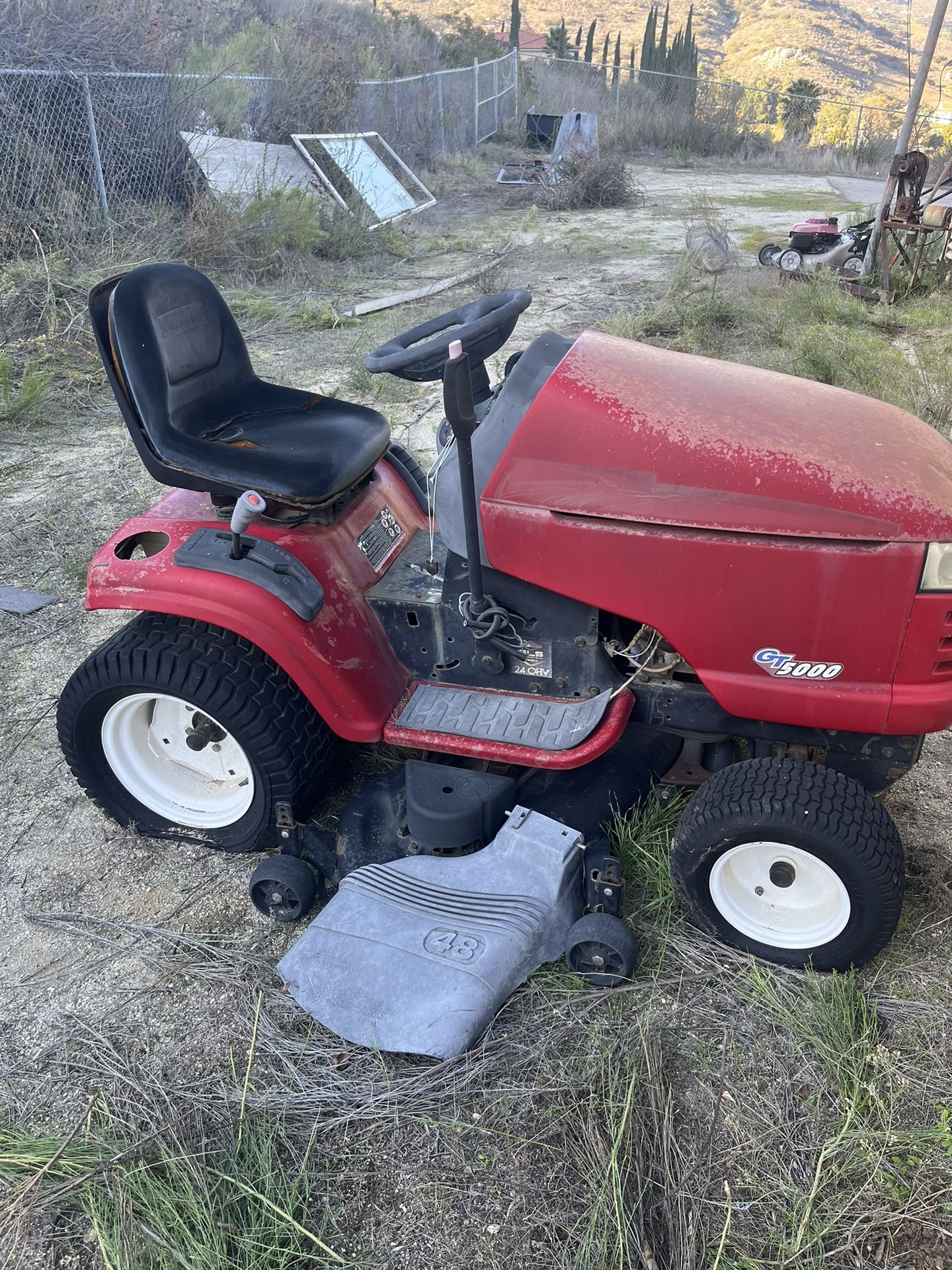 Craftsman 24 Horse Power Gt5000 Ride On Lawn Mower