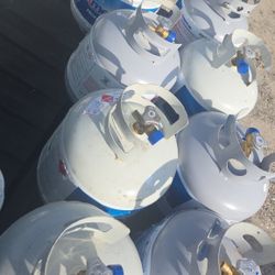 Full BBQ Tanks $30 ea Or 4 For $100 🔥🔥