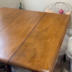 Plymouth Rock maple dining room table