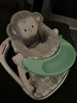 Baby seat with table