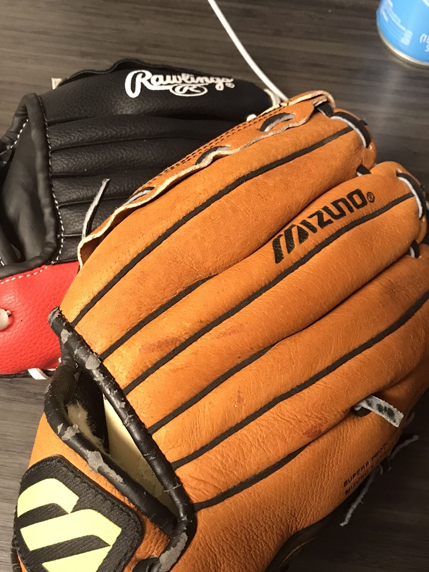 Children Baseball Gloves ($20) Pick Up Only Mesa Baseline & Stapley