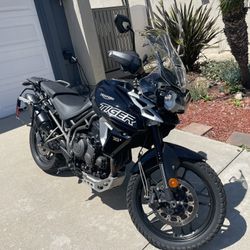 2018 Triumph Tiger 800 xRX Low
