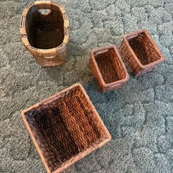Baskets Storage