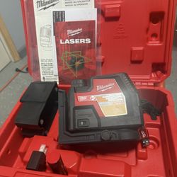 Milwaukee Laser 3522-20 New In The Box 