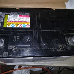  Used Car Battery In Great Shape Keeps Charge Never Had A Problem With It I Junked My Car Almost A Month Ago And It's Just Sitting I Will Take $40 