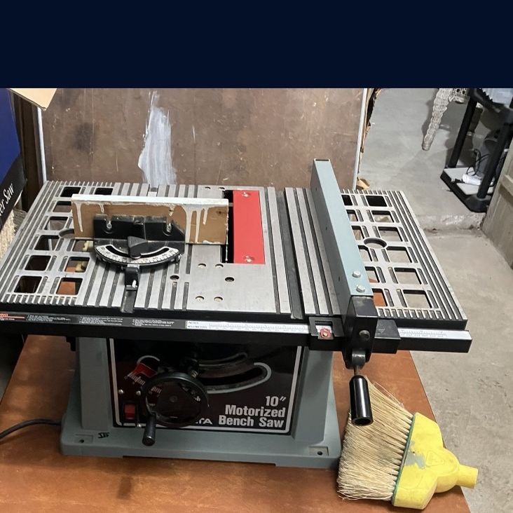 Delta Table Saw