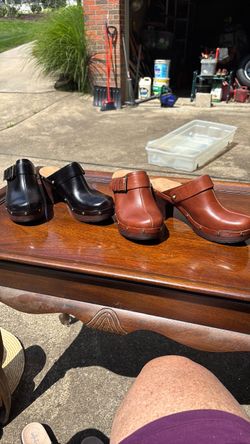 Women's Clarks Artisan Clogs