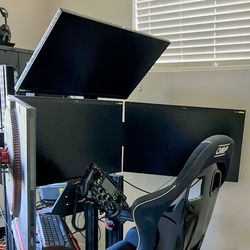 Gaming Monitor - 32” LG UltraGear