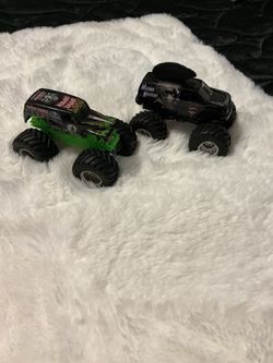 2 Monster truck jam set
