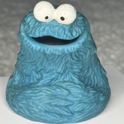2.25 Vintage Sesame Street Muppets Figure  Cookie Monster Finger Puppet Hong Kong