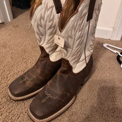 Women Size 10 Western Boots