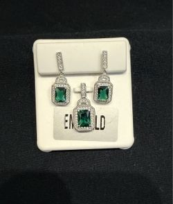 Emerald Green Crystal Silver Jewelry Set