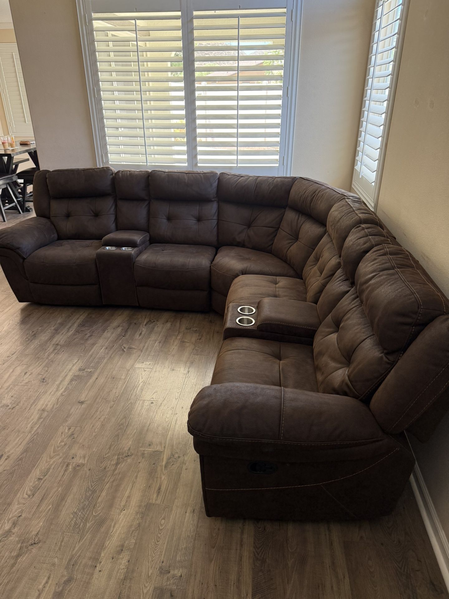 Couch With Recliners