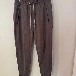 Men’s Vuori Ponto Performance Joggers Size Medium 