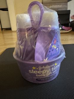Johnson’s Sleepy Time Baby Gift Set