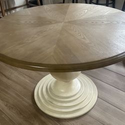 Round Lexi Dining Table 