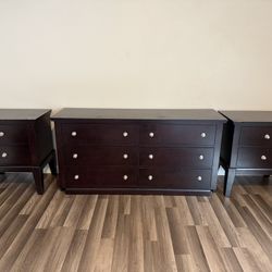 6 Drawer Dresser + 2 Night Stands 