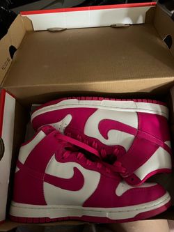 Nike size 7W