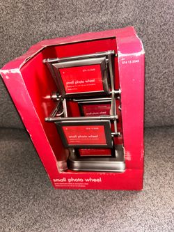 Target Accents Rotating Ferris Wheel Small Photo Wheel