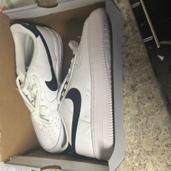 White Nike Brand New Boys Size 7