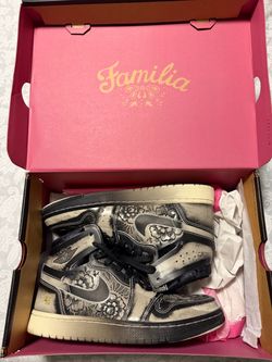 Air Jordan 1 High Familia Sneakers