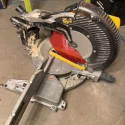 Dewalt 715 Double Bevel Miter Saw