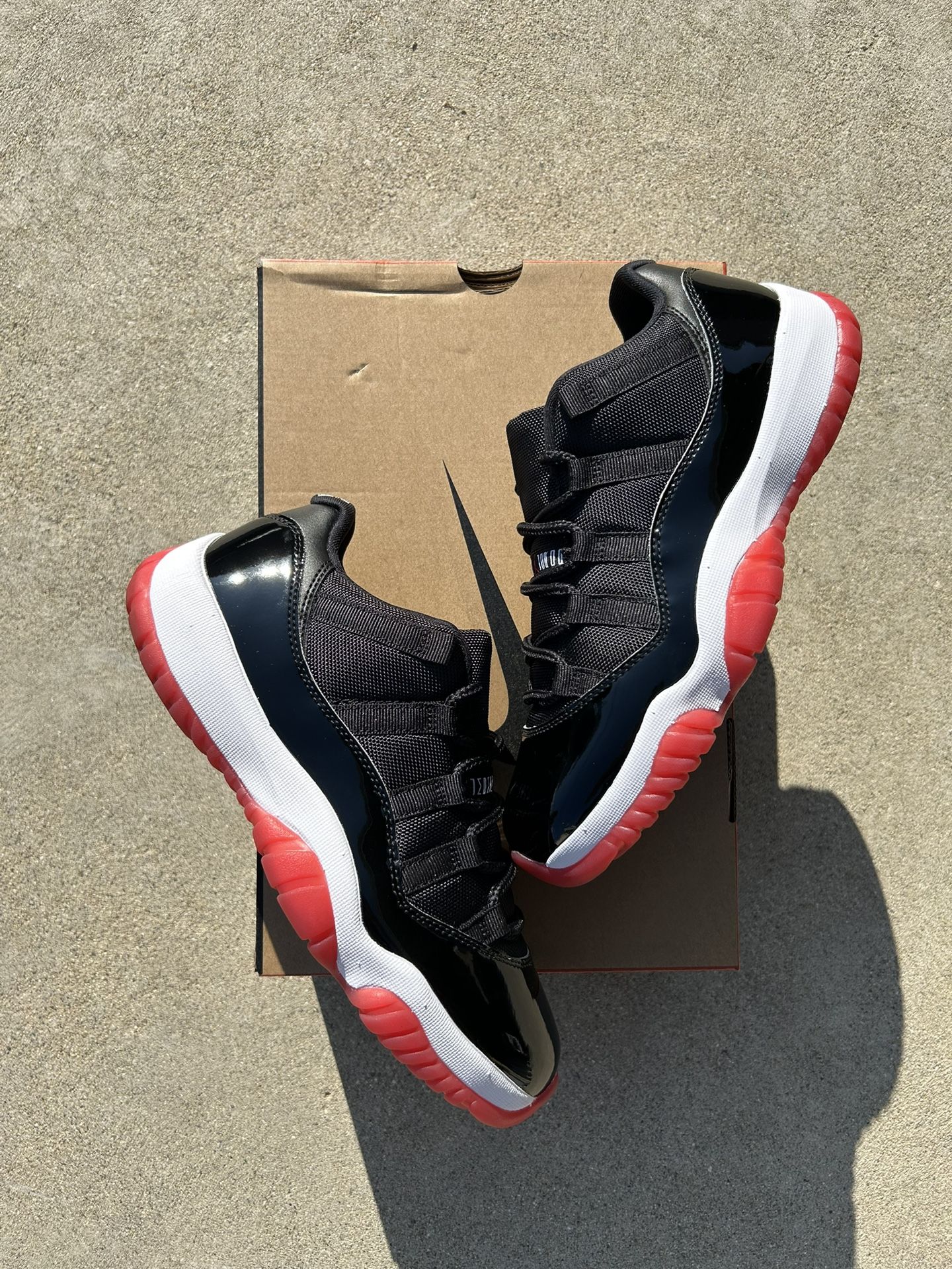 Jordan 11 Low Bred (2025)  