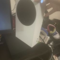 Xbox Series S + AOC Moniter 
