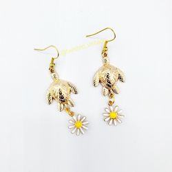 Golden Sea Turtle Daisy Flower Earrings Summer Vibes Jewelry